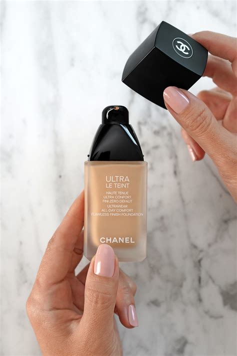 chanel le correcteur foundation.